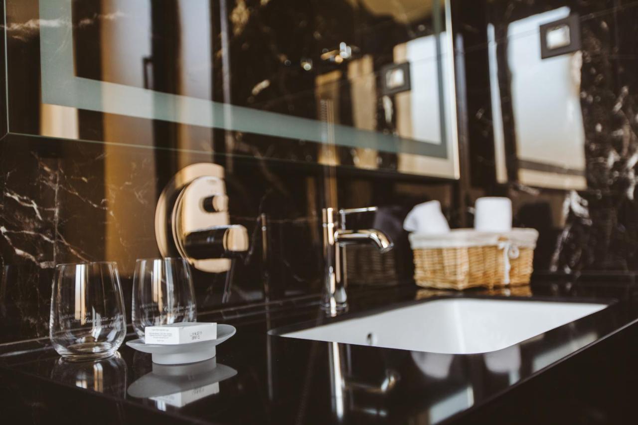 Maccani Black Luxury Suites Belgrad Dış mekan fotoğraf
